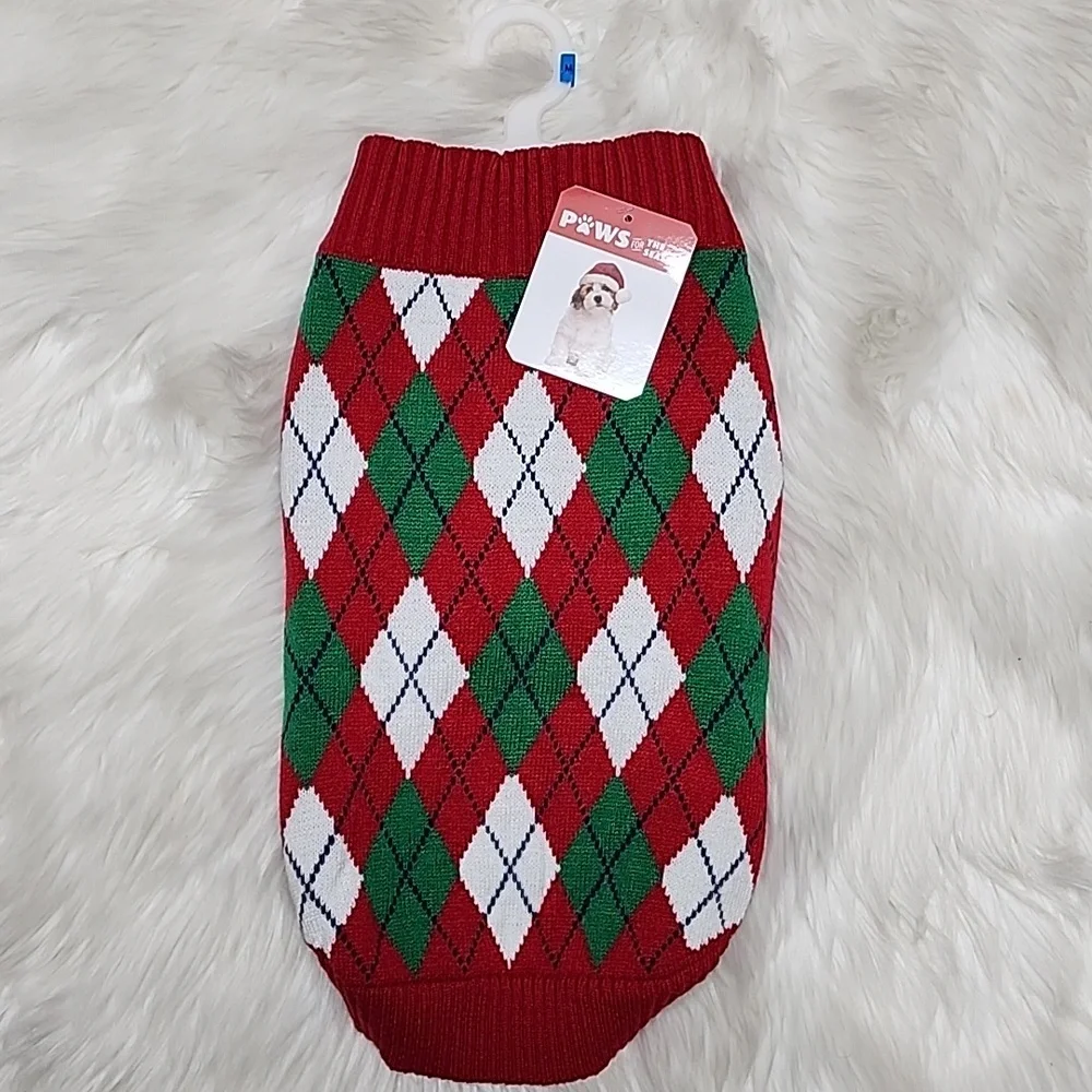 Red, White, Green & Black  Argyle Dog Sweater Medium New with Tags